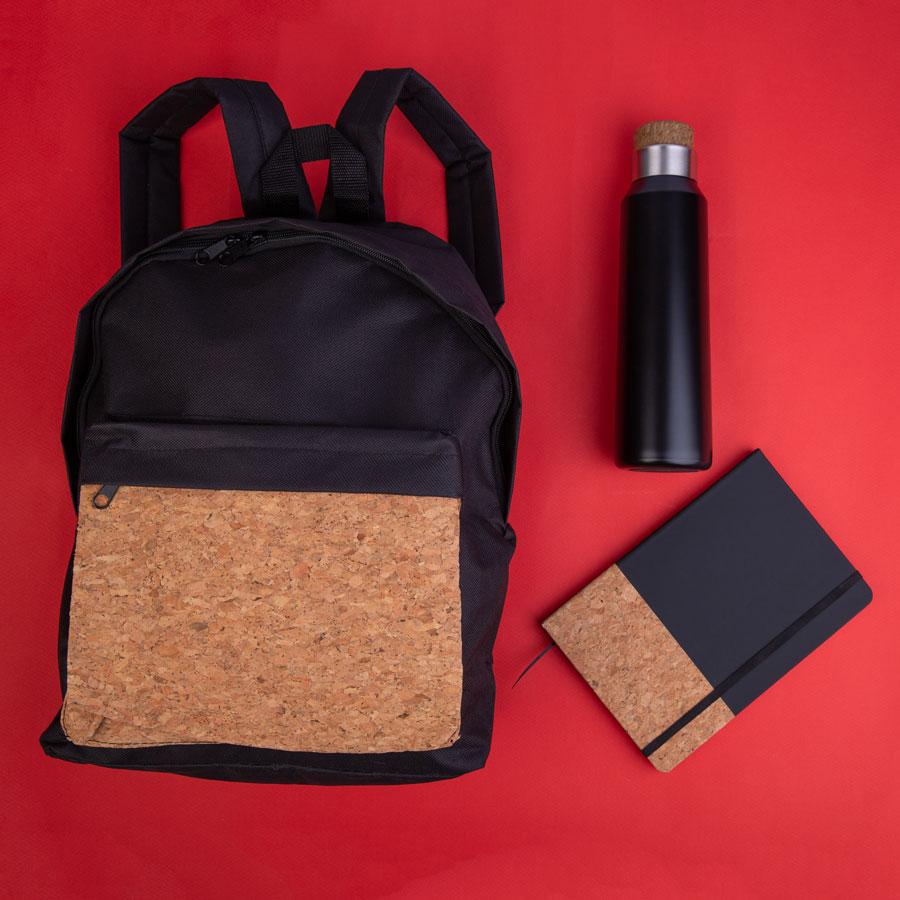 Набор подарочный BLACKWOOD: рюкзак, блокнот, бутылка для воды - фото 1 - id-p89717421