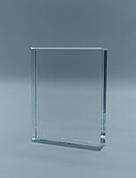 Статуэтка из стекла