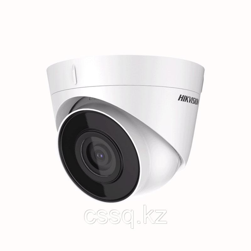 IP купольная видеокамера Hikvision DS-2CD1323G0-IU (2,8 мм) - фото 1 - id-p90122323