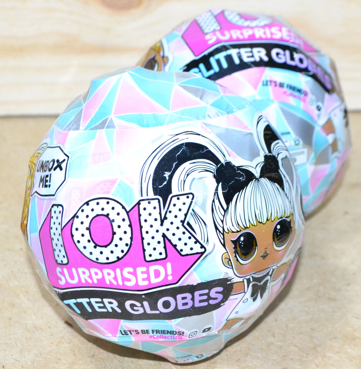 Упаковка порвана!! BB078 Кукла Glitter Globes в кристале светится, цена за 1шт 13*11