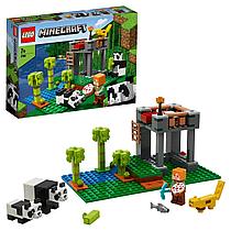 LEGO Конструктор Питомник панд Minecraft 21158