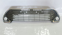 Решетка бампера Camry 55