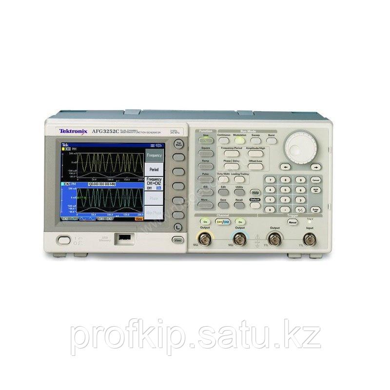 Генератор сигналов специальной формы Tektronix AFG 3151C