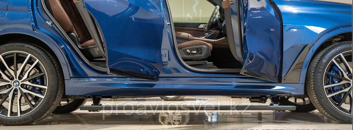 BMW X7 G07 Электрические автоматические выдвижные пороги подножки 2019-2020 - фото 5 - id-p90250755