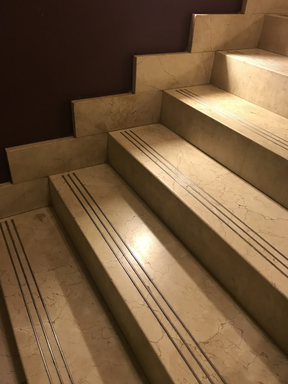 Лестницы из натурального камня на заказ - фото 8 - id-p90354632