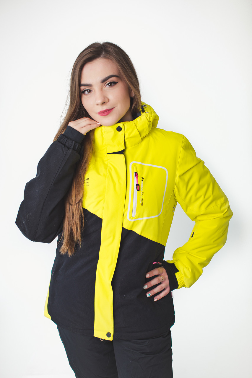 Женский горнолыжный костюм