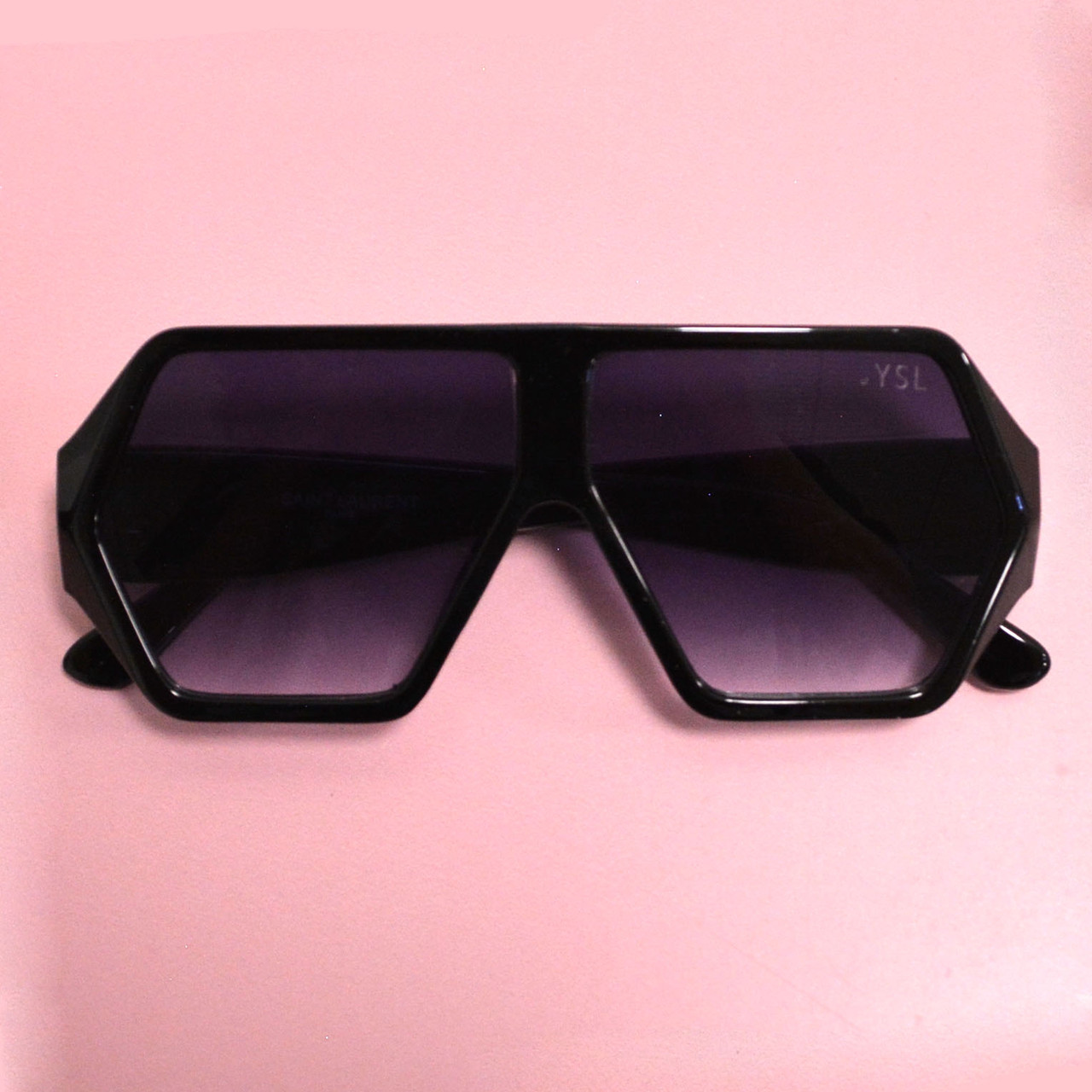 Солнцезащитные очки с фиолетово черными стеклами с широкой черной дужкой YSL 3010 - фото 4 - id-p90934824
