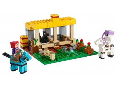 LEGO Minecraft Конюшня