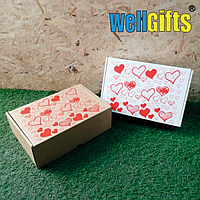 Подарочная коробка с сердечками 30х20х10 см