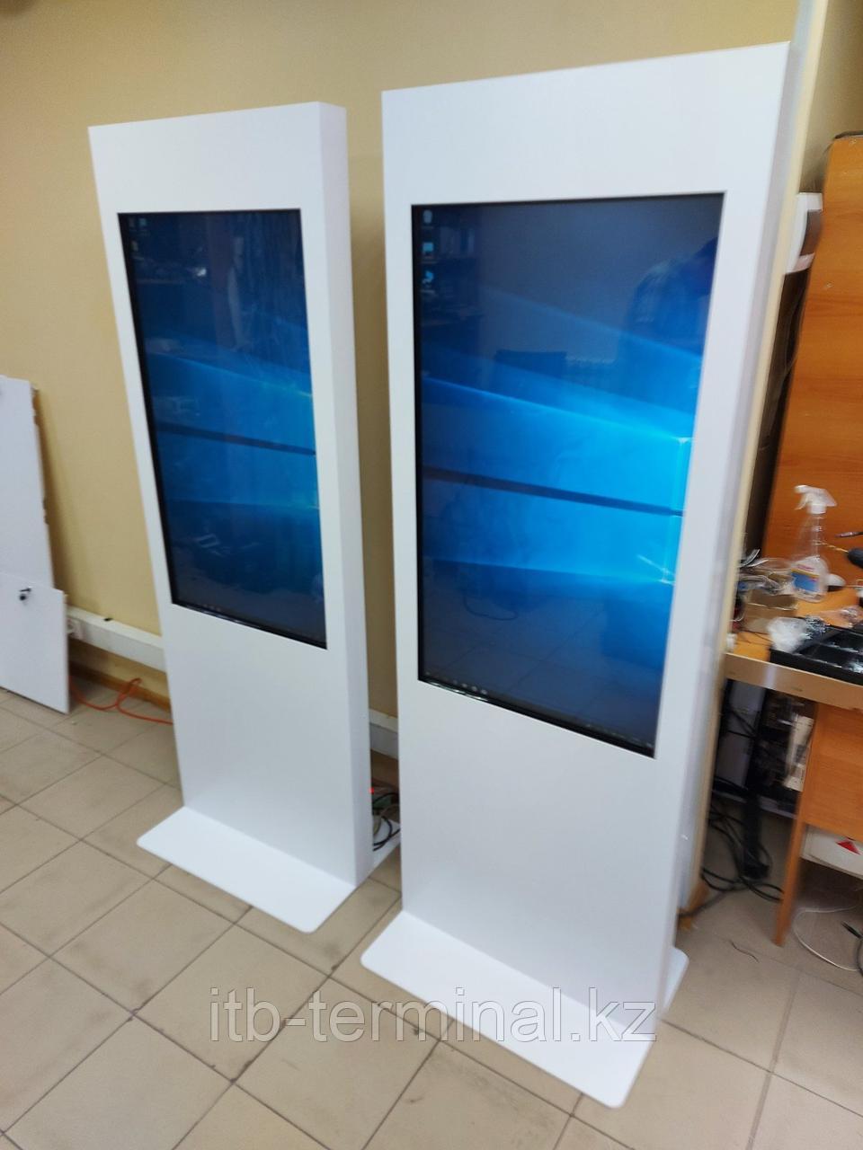 Информационная сенсорная стойка, фото 1