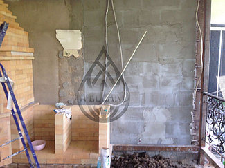 Уличная беседка во время проведения работ.