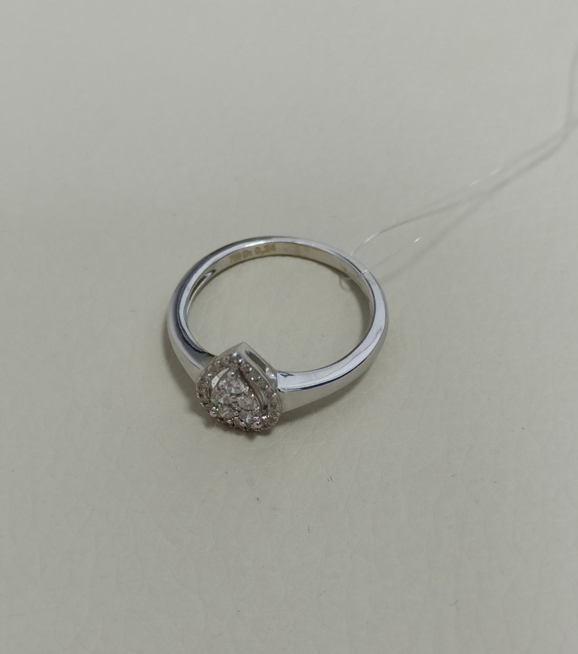 Кольцо с бриллиантами / 17 размер ( ул.Жолдасбекова 9а) - фото 3 - id-p91071248