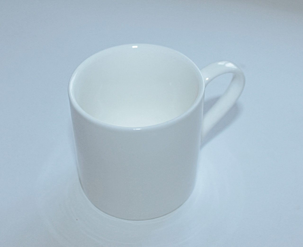 Кружка, белая, D 50 мм