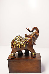 Статуэтка "Слон на подставке", 12х9х16 (коричневый)