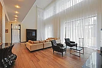 Шторы и оформление нестандартных окон