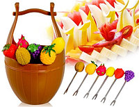 Набор шпажек для канапе в виде фруктов на подставке Wooden Casks Fruits Fork, коричневый