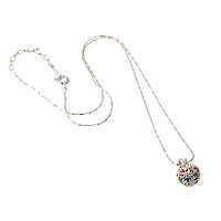 Подвеска в форме шара со стразами на цепочке (серебро)