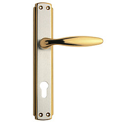 Pучки на планке Kale Ofuoglu.