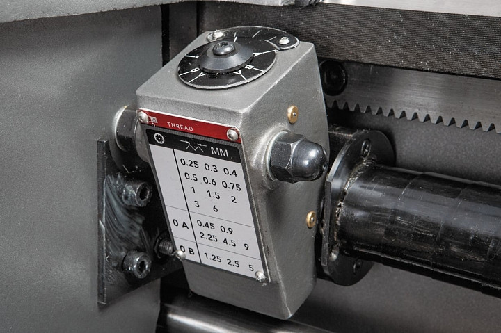 Токарно-винторезный станок серии ZX JET GH-1860 ZX DRO RFS - фото 4 - id-p87618196