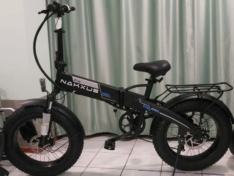 48v 250w, аккум. Li-ion 48v 10,4 A/H. Электровелосипед складной. Колеса 20*4".