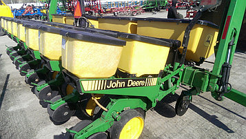 Сеялка John Deere 7200 8 рядов бу из США