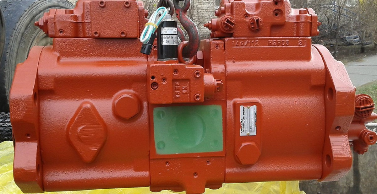 Hydraulic Pump на Case WX150 (L1516584) - фото 1 - id-p66265734
