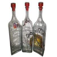 Бутыли, бутылки, крышки, бокалы, банки