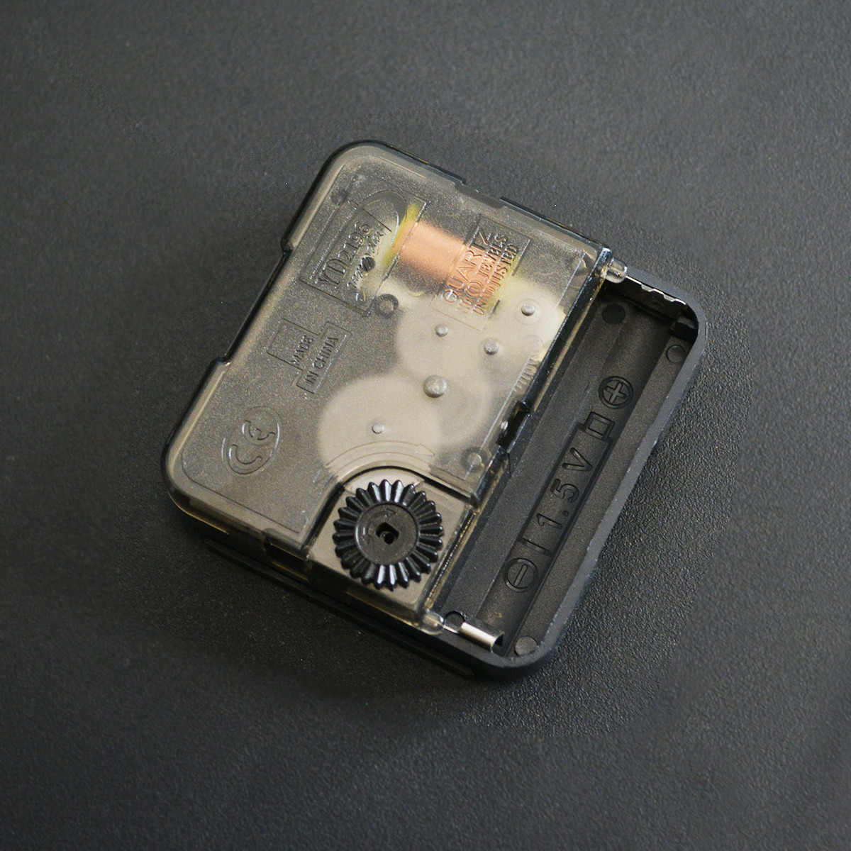 Настенные часы диаметр 30 с черным циферблатом XC 612 3 белые - фото 5 - id-p91825007