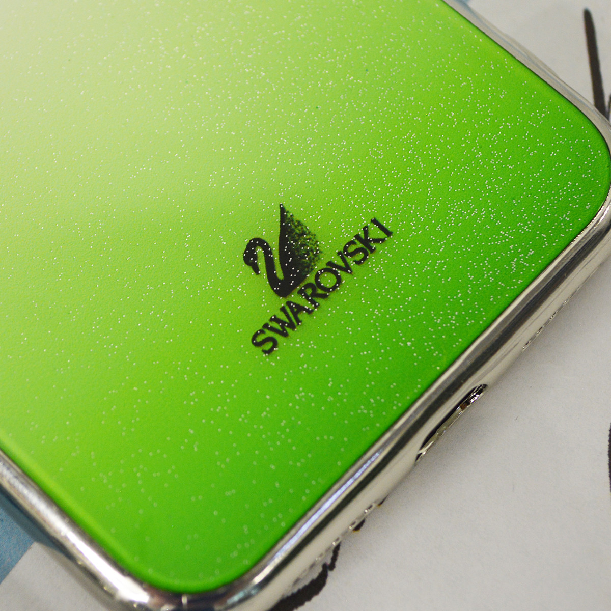 Чехол для смартфона пластиковый с блестками на IPHONE XS зеленый - фото 3 - id-p91896211