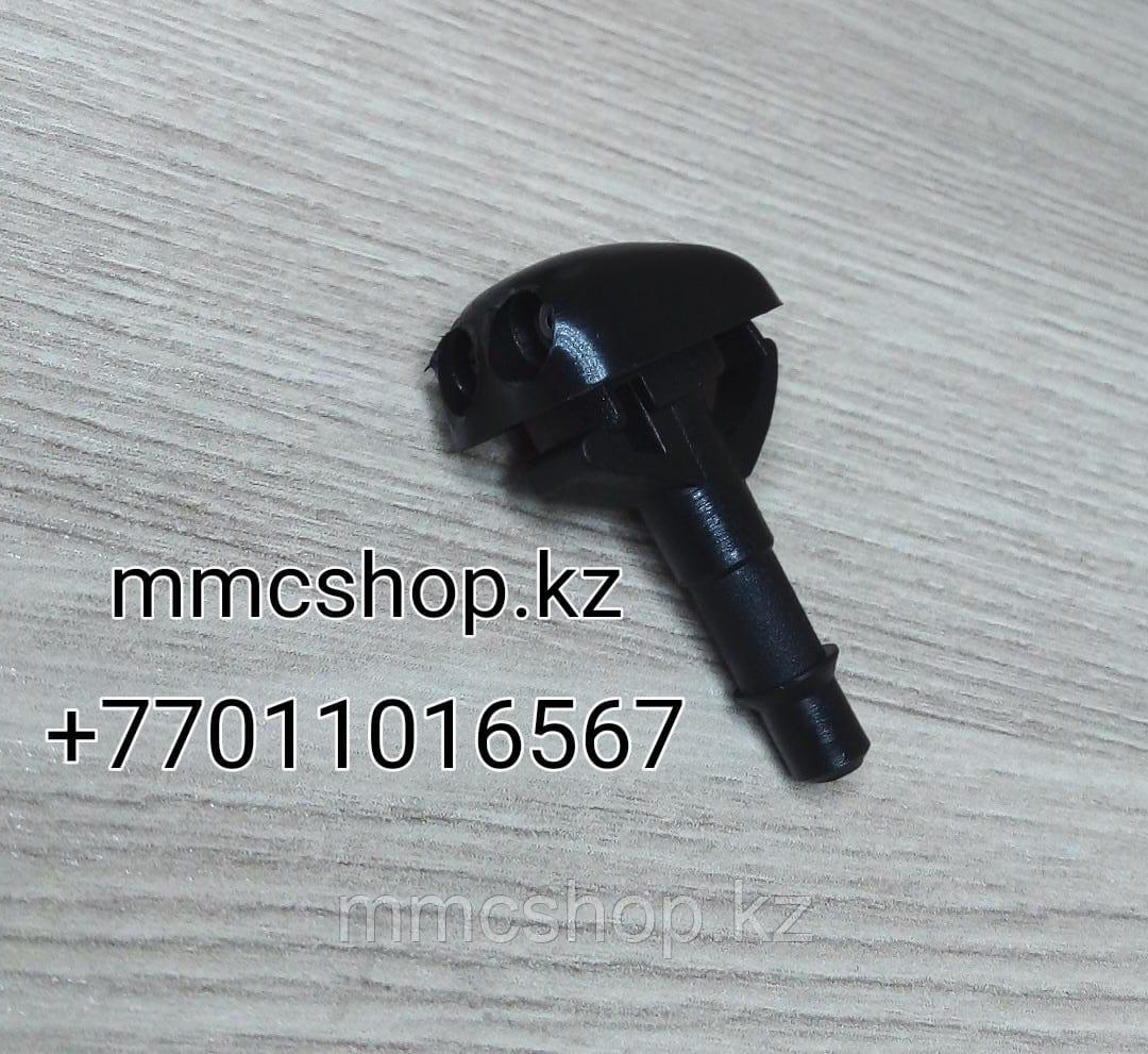 Форсунка омывателя лобового стекла MR495867 монтеро спорт митсубиши митсубиси mitsubishi monterosport запчасти, фото 1