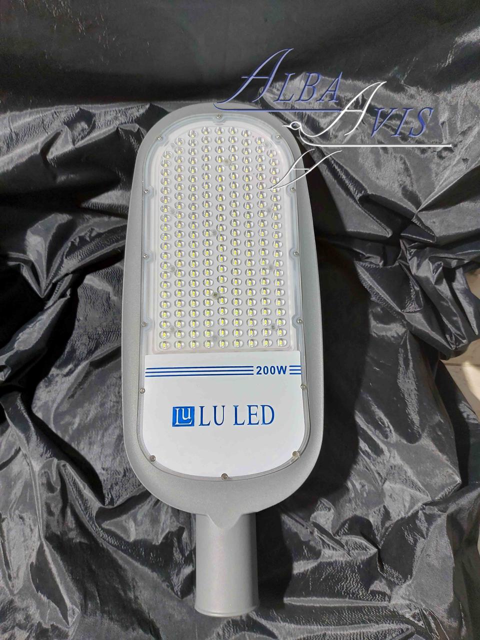 Уличный светильник LED консольный 200 watt 4*1500 мА