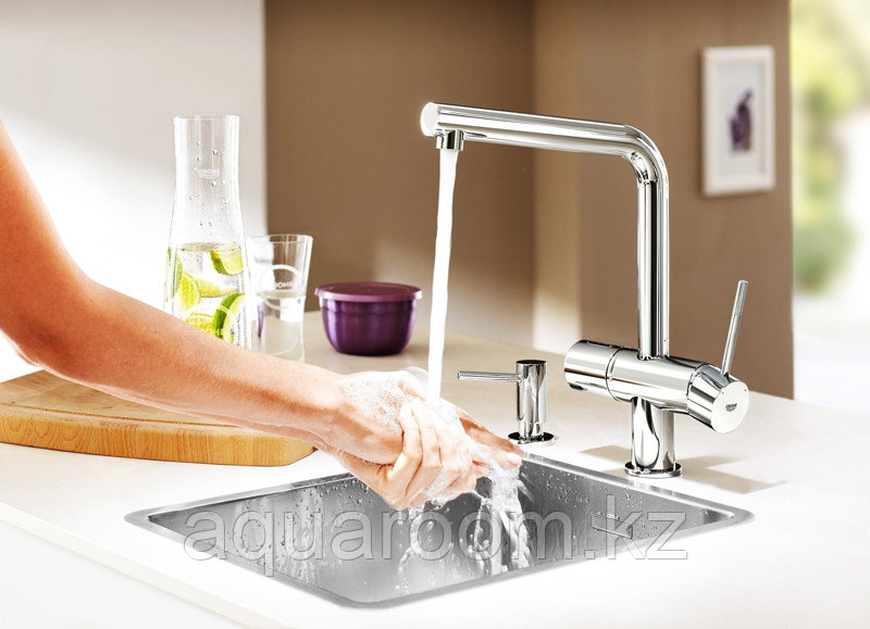 Дозатор для жидкого мыла Grohe Cosmopolitan Хром (40535000) - фото 3 - id-p92174200