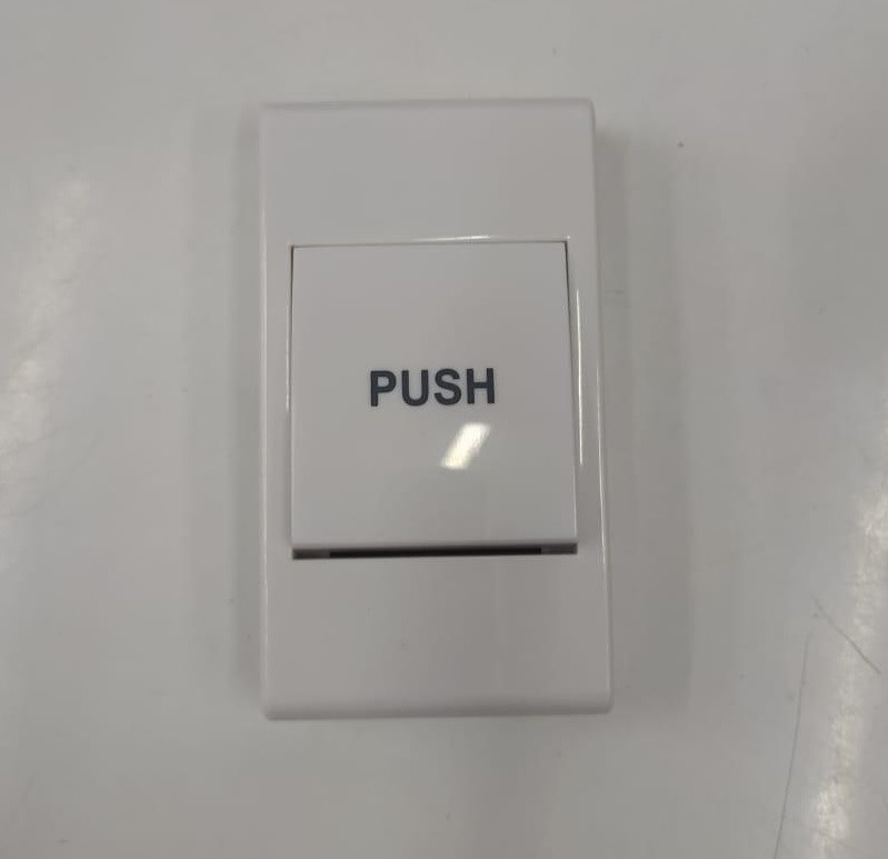 Кнопка выхода fe 100. Кнопка сравнить. бачок кнопка push надпись.