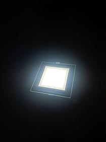 Светодиодный встраиваемый квадратный светильник стекло 6W