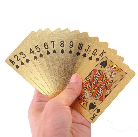 Колода игральных карт в пластиковом боксе «Золотой слиток» (Евро) - фото 1 - id-p92273804