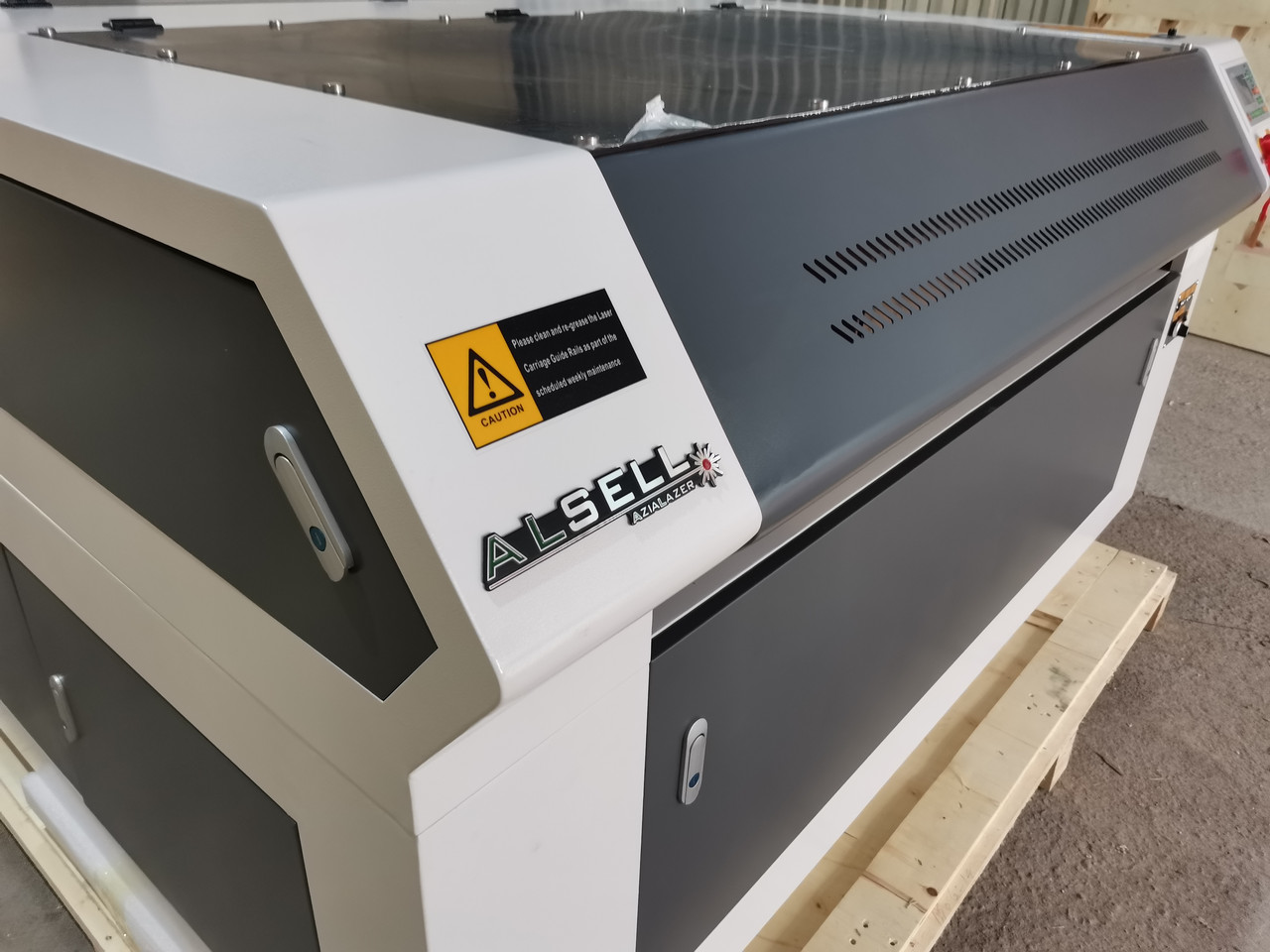 Лазерный станок GS 130*90Prof 100W Puri +Chiller 5000+подъем стола