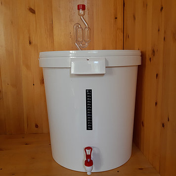 Бак для брожения на 32 литра полный комплект.