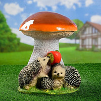 Садовая фигура "Гриб белый с ежами и яблоком" средний 30*30*37 см
