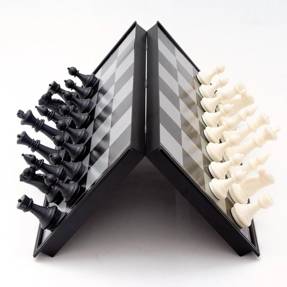 Шахмат (39см х 39см магнитный пластик - фото 1 - id-p92619802