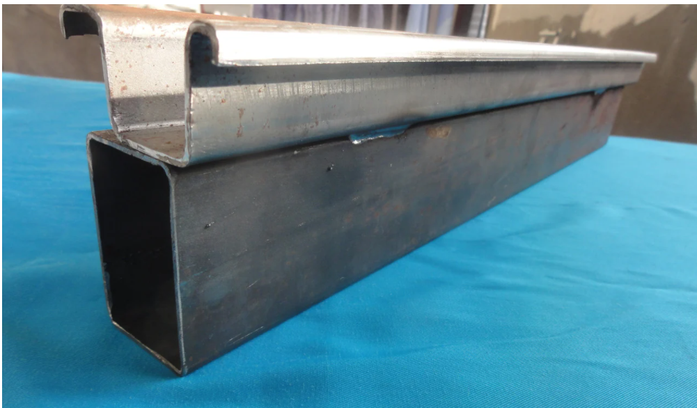 Профиль направляющий для сдвижной крыши, фото 1