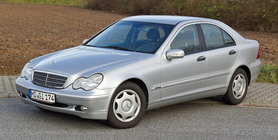 Переходные рамки на Mercedes-Benz С-Class II (W203) дорестайл и рестайл (2000-20 с Bosch AL 3/3R на Hella 3/3R