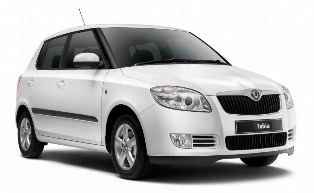 Переходные рамки на Skoda Fabia II (MK2) рестайл (2010-2015) для установки модулей Hella 3/3R