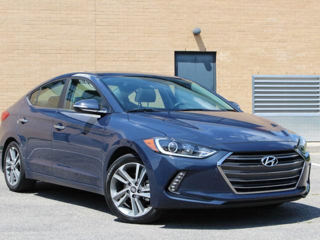 Переходные рамки на HYUNDAI Elantra 2016-2018 на Hella 3/3R