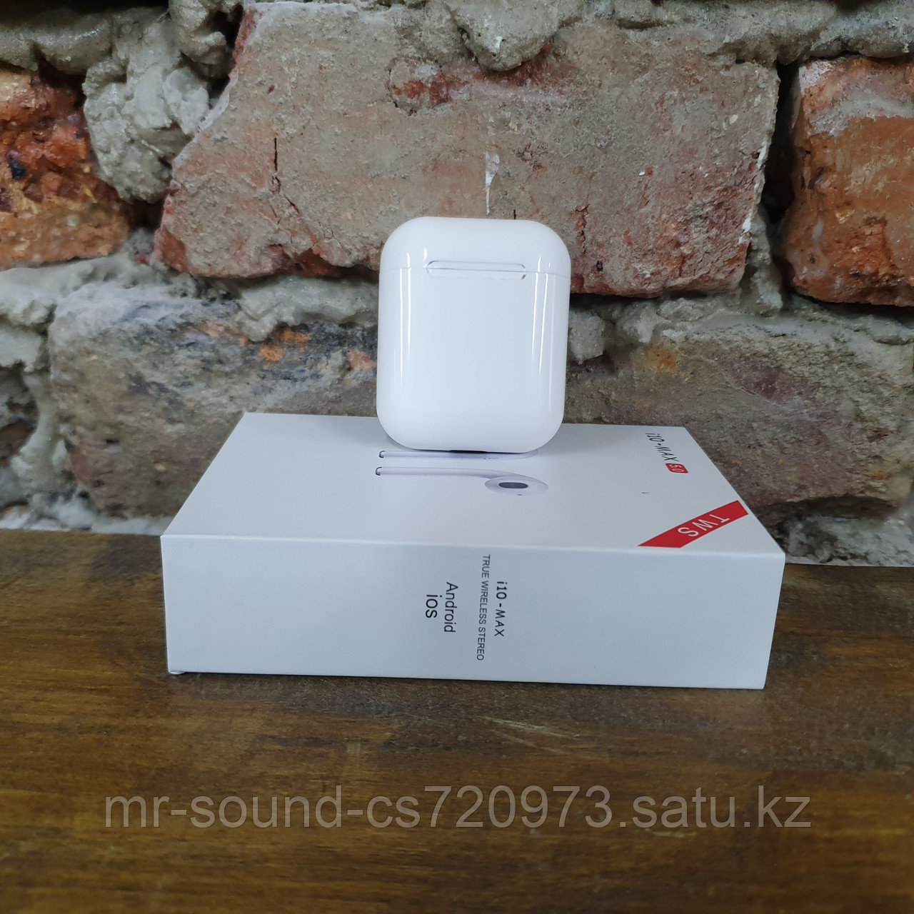 Bluetooth гарнитура (белый)