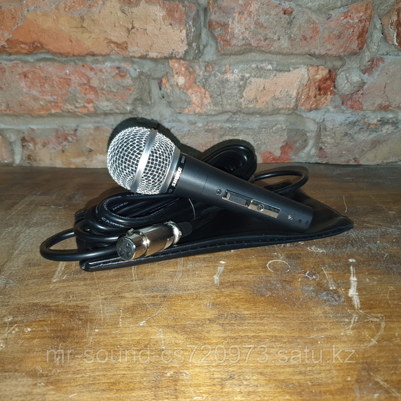 Шнуровой микрофон "SHURE" Beta 87