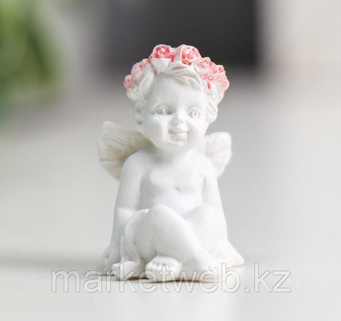 Сувенир Ангел в венке из роз