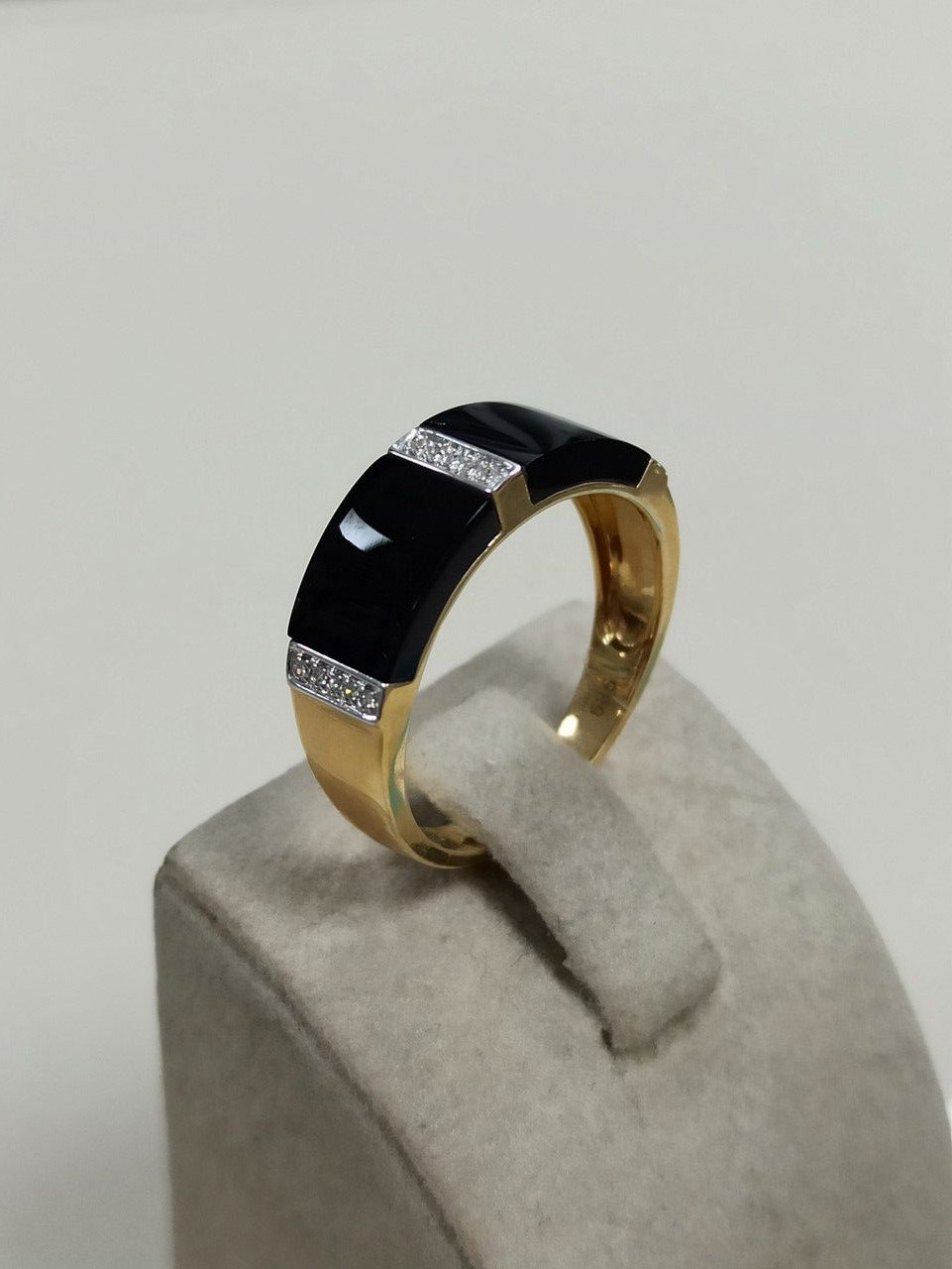 Кольцо с ониксом и бриллиантами / 17,5 размер ( Шоурум ) - фото 3 - id-p93225720