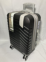 Маленький пластиковый дорожный чемодан на 4-х колесах " DELONG". Высота 56 см, ширина 35 см, глубина 22 см., фото 1