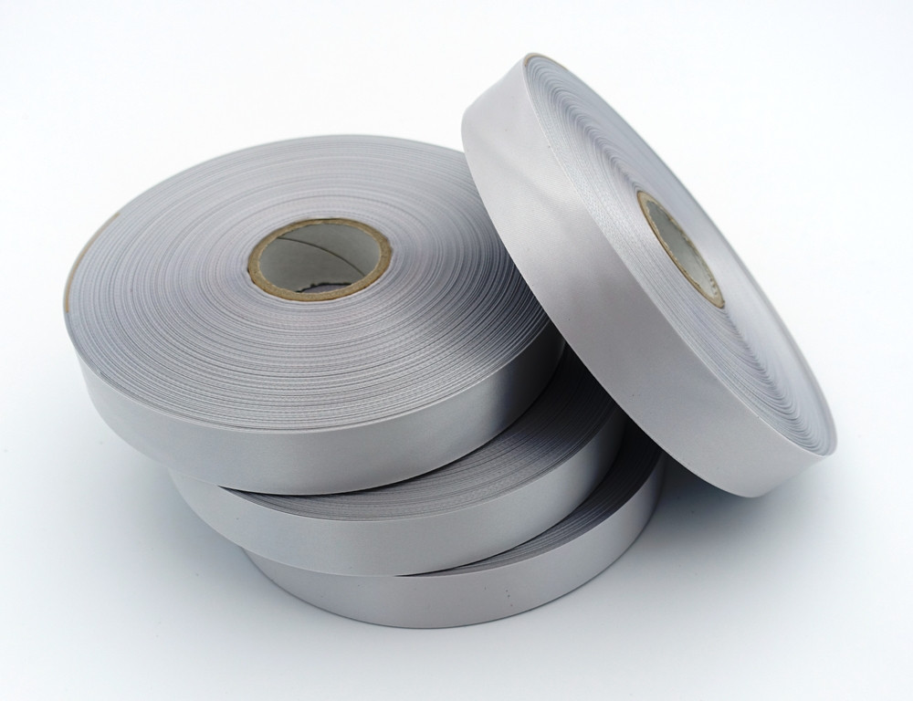 Текстильная сатиновая лента 25мм/200м СЕРЕБРО, фото 1