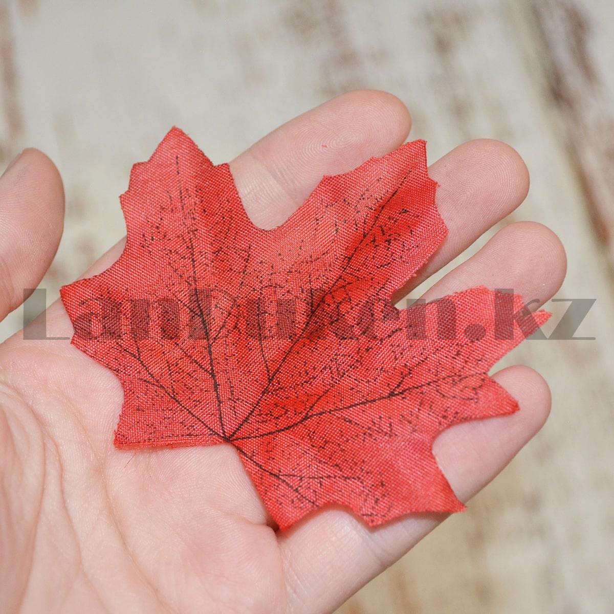 Искусственные листья клена 50 шт темно-красные - фото 2 - id-p93512528